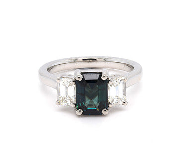Oval-Cut Gemstones: Sapphire and Teal Sapphire Designs